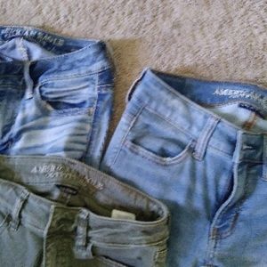 3 pairs American Eagle Jeans size 0